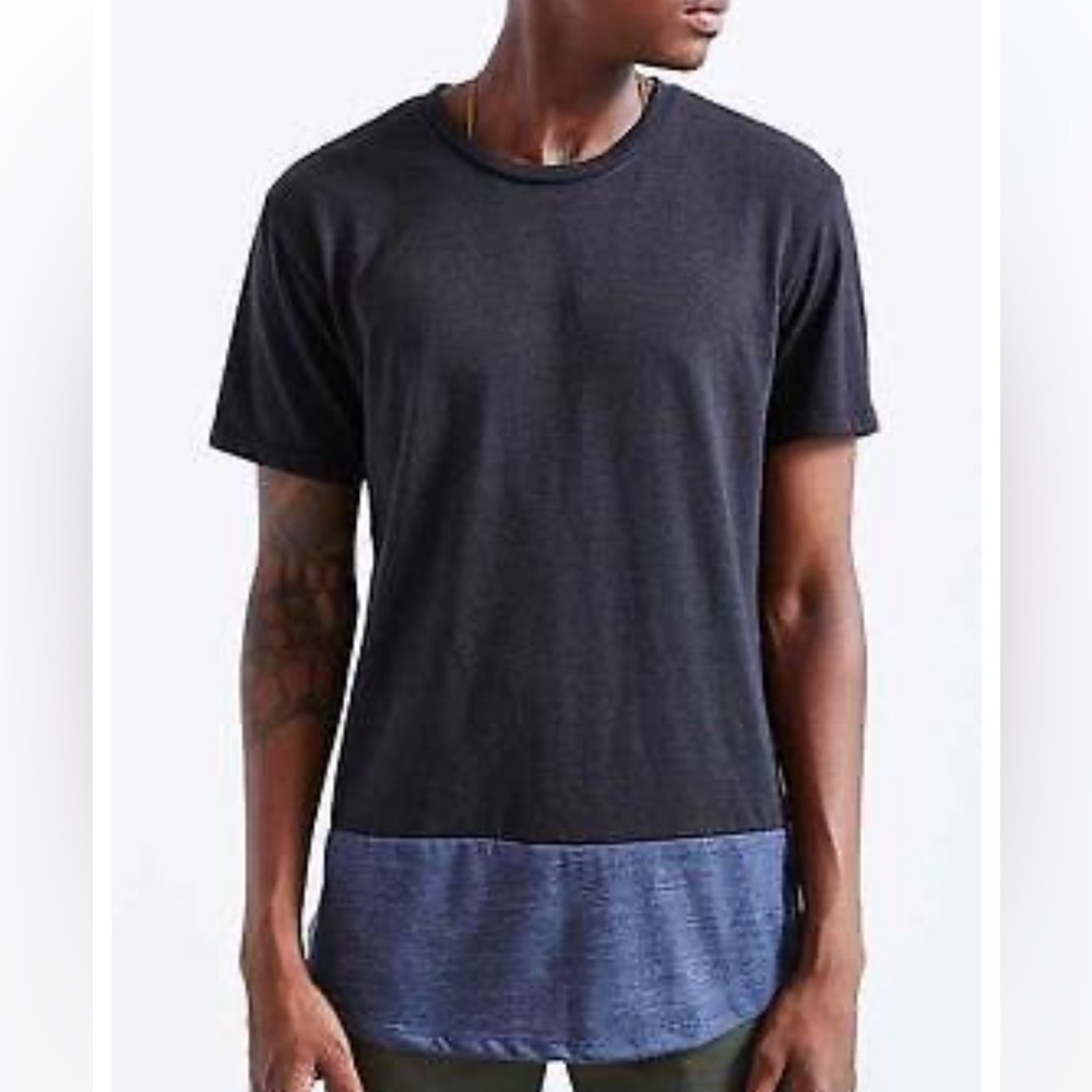 Mens Alternative Apparel Eco Jersey Drop Tail Curved T Shirt in Black & Blue